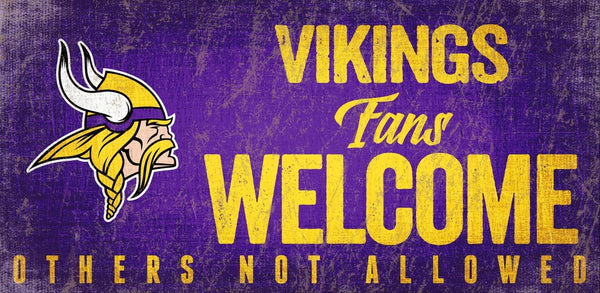 Vikings Fans Welcome Sign